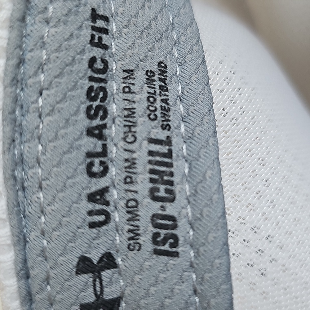 Under Armour Iso-Chill Driver Mesh - Picture 10 of 10